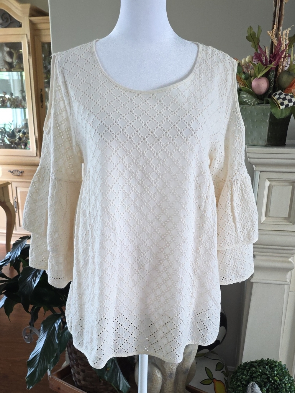 Cream Eyelet Lace Bell-Sleeve Blouse